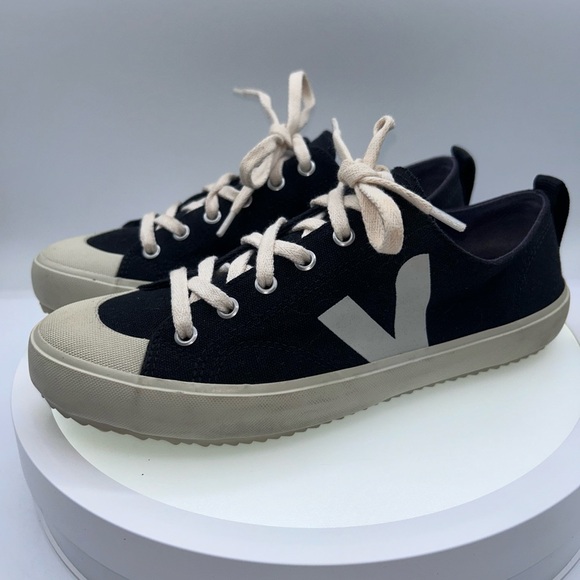 Veja Nova Canvas Black Pierre Womens Size 9 - Picture 1 of 7